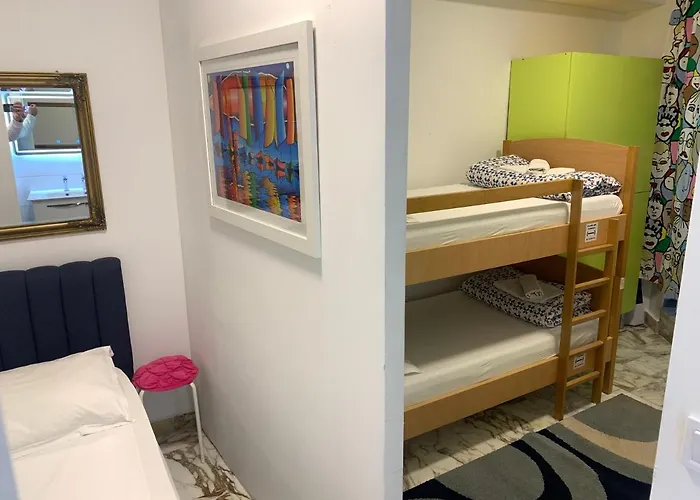 Hostel Split بيت شباب