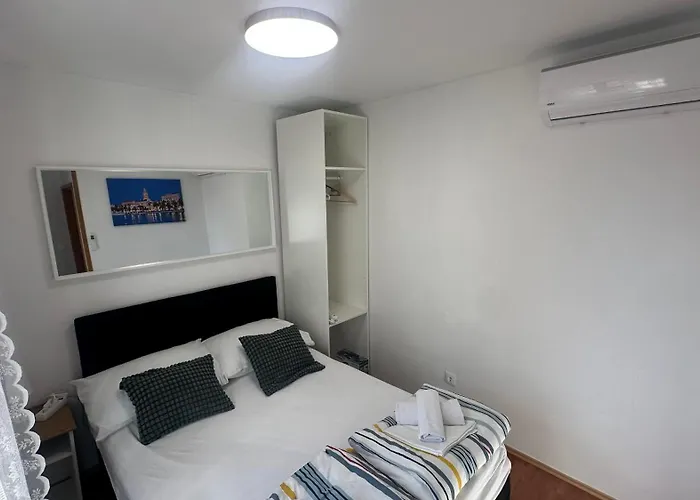 بيت شباب Hostel Split *