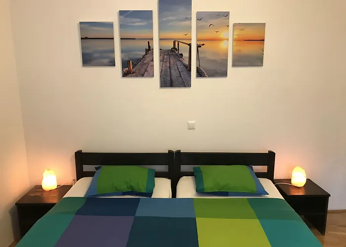 Hostel Split بيت شباب *