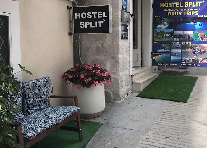 بيت شباب Hostel Split
