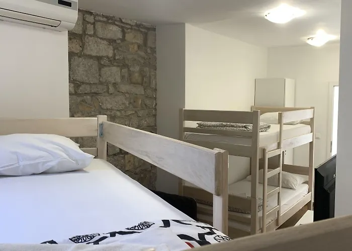 Hostel Split * سبليت