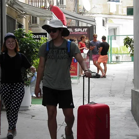 ホステル スプリト ホステル スプリト
