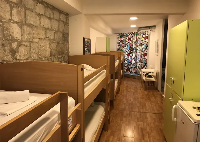 Albergue Hostel Split *