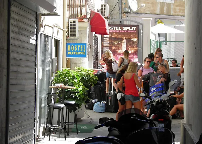 Albergue Hostel Split *