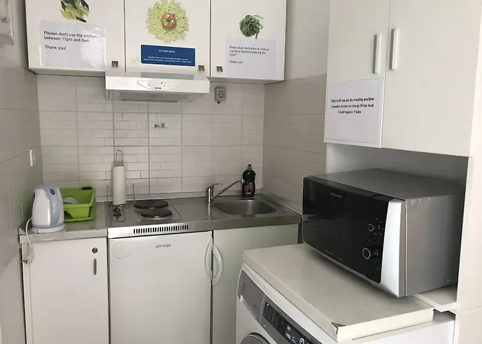 호스텔 스플리트 *